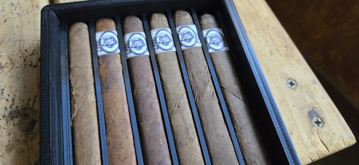 Trunk pressed cigars