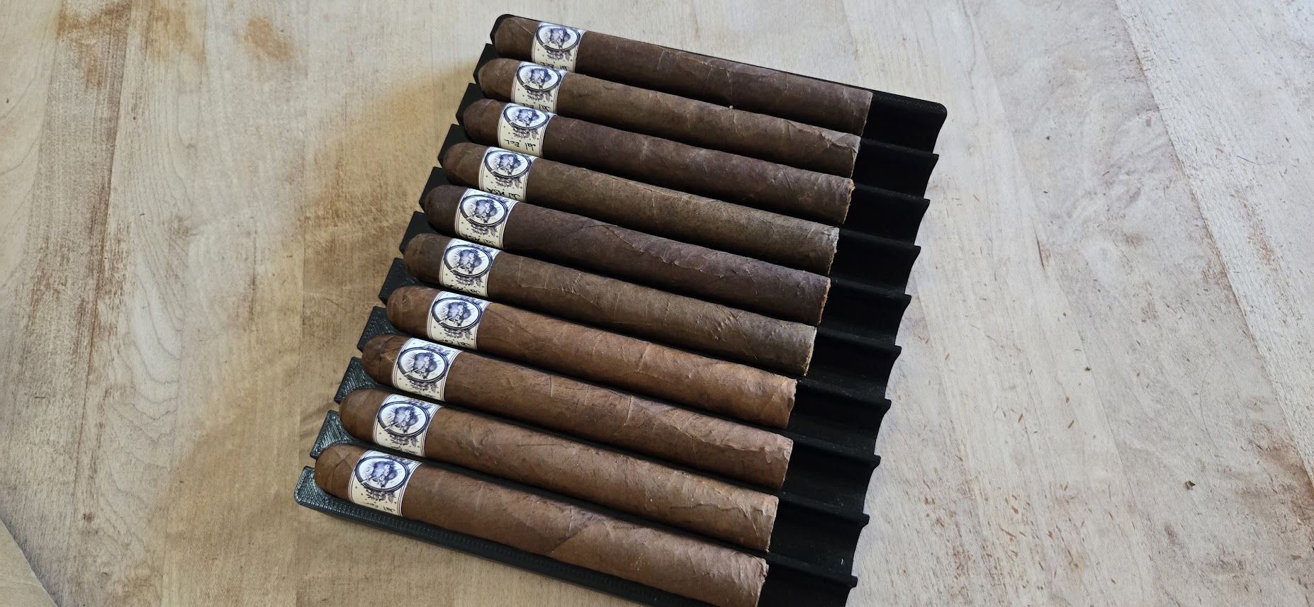 48rg cigars made with custom mold
